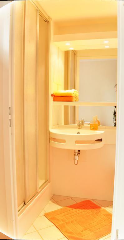 Hostel Erlebnisberg Kappe 빈터베르크 객실 사진